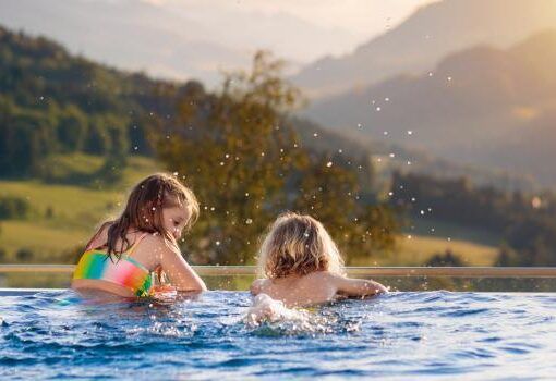 Zu sehen ist das Bild 1 zum Beitrag mit dem Thema: DIY Infinity Pool – Ratgeber & Tipps