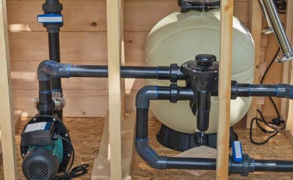 Zu sehen ist das Bild 1 zum Beitrag mit dem Thema: Pool Technikraum Ratgeber