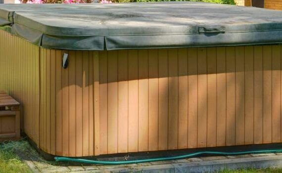 Zu sehen ist das Bild 3 zum Beitrag mit dem Thema: Poolabdeckung Ratgeber & Empfehlungen