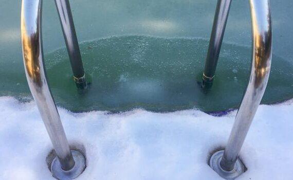 Zu sehen ist das Bild 1 zum Beitrag mit dem Thema: Swimmingpool winterfest machen