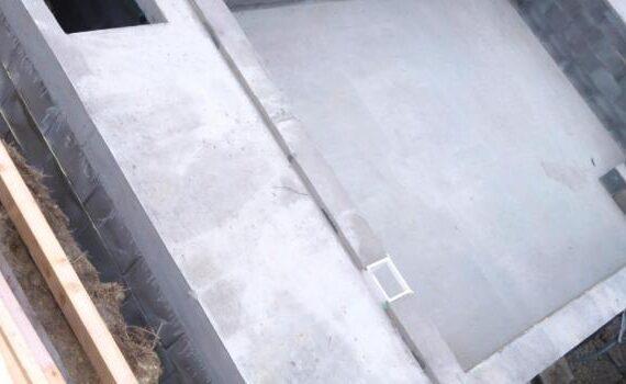 Zu sehen ist das Bild 1 zum Beitrag mit dem Thema: Beton Pool selber bauen