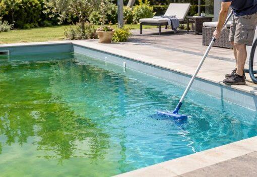 Zu sehen ist das Bild 1 zum Beitrag mit dem Thema: Poolwasser grün trotz Chlor